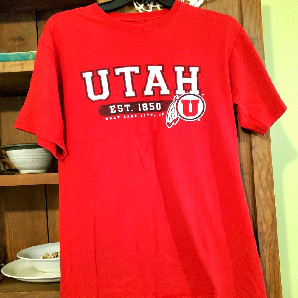 Vintage University of Utah Utes Red T-shirt - Med
